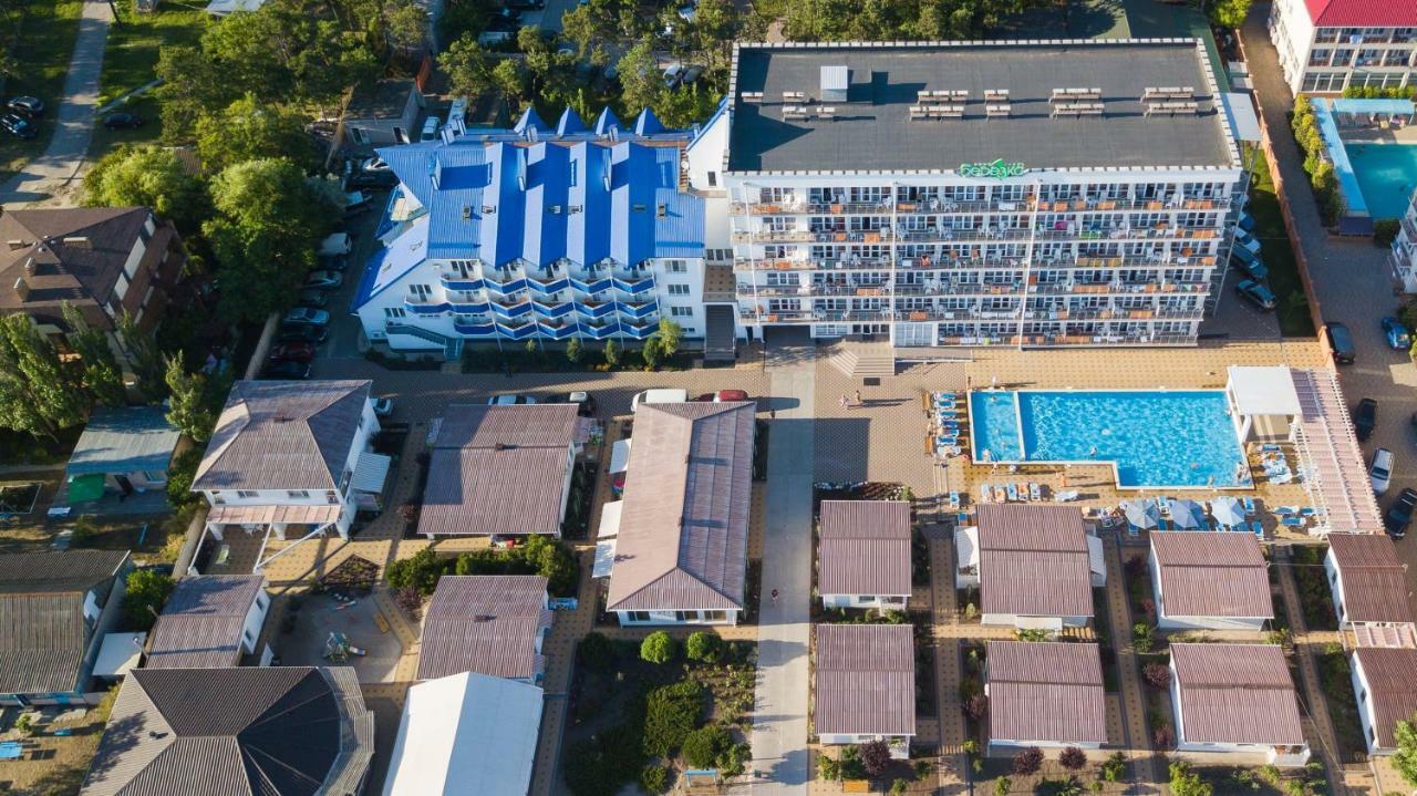 Berizka Park Hotel Kobleve Exterior foto
